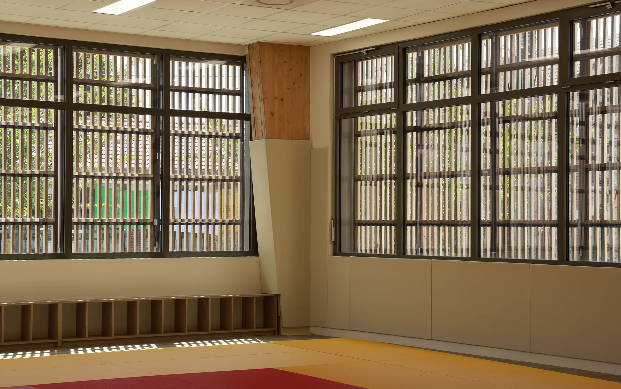 kleuterschool_frankrijk_vouwluiken_ARLU